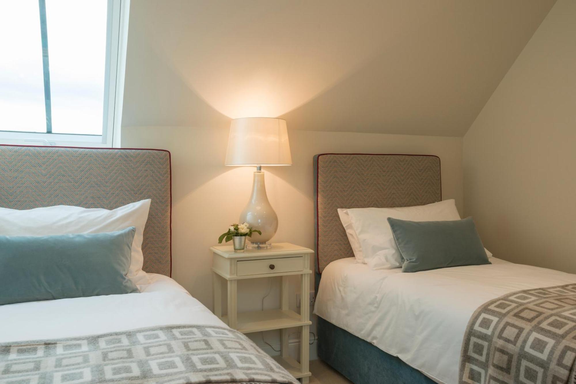 Newhall Mains Resolis Zimmer foto